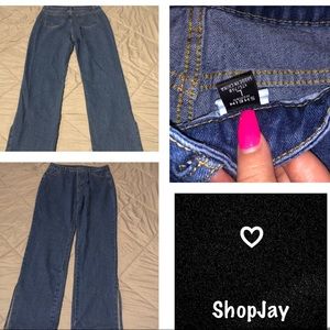 Dark blue split hem mom jeans!